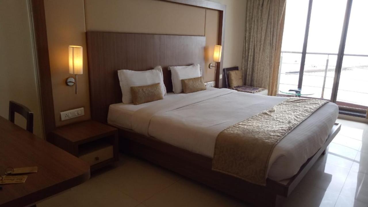 Hotel Sea Fans Ratnāgiri Extérieur photo